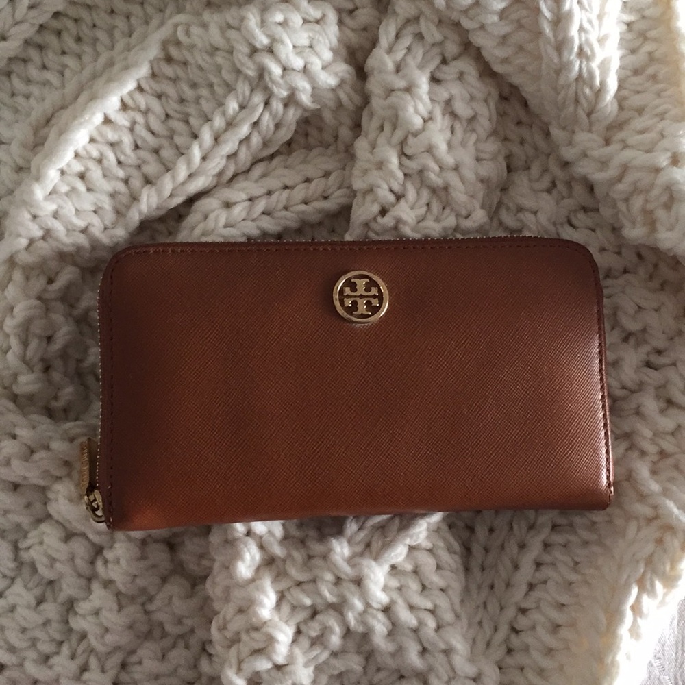 Tory Burch Wallet